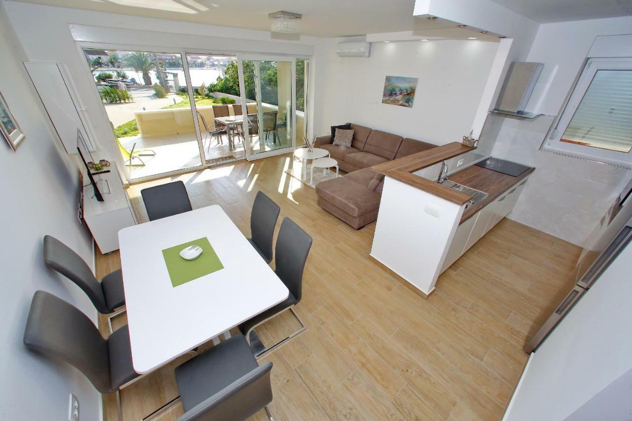 Luxury Apartments Sikiric_2 With Fantastic View On The Sea Bibinje Exterior foto